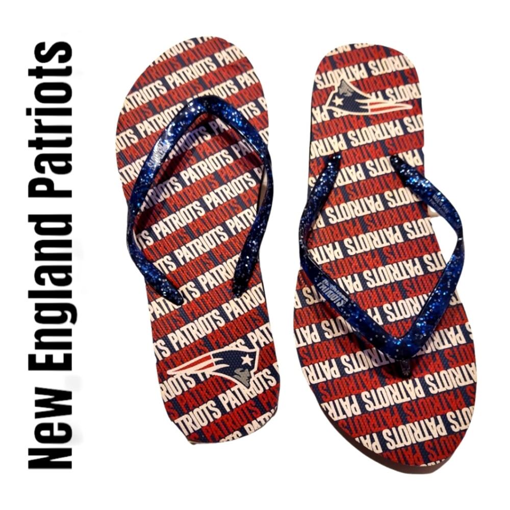 New England Patriot's Logo Team Spirit NFL Flip Flop Sandals  Size Small